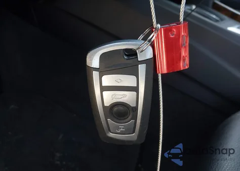 2014 BMW 320I xDrive z USA, uszkodzony, nr VIN WBA3C3C5XEF984501